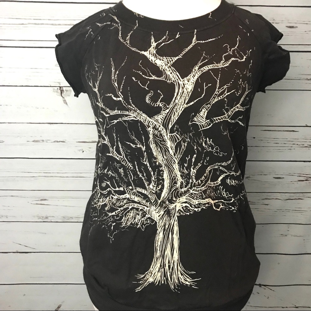 Urban Outfitters casual tree top